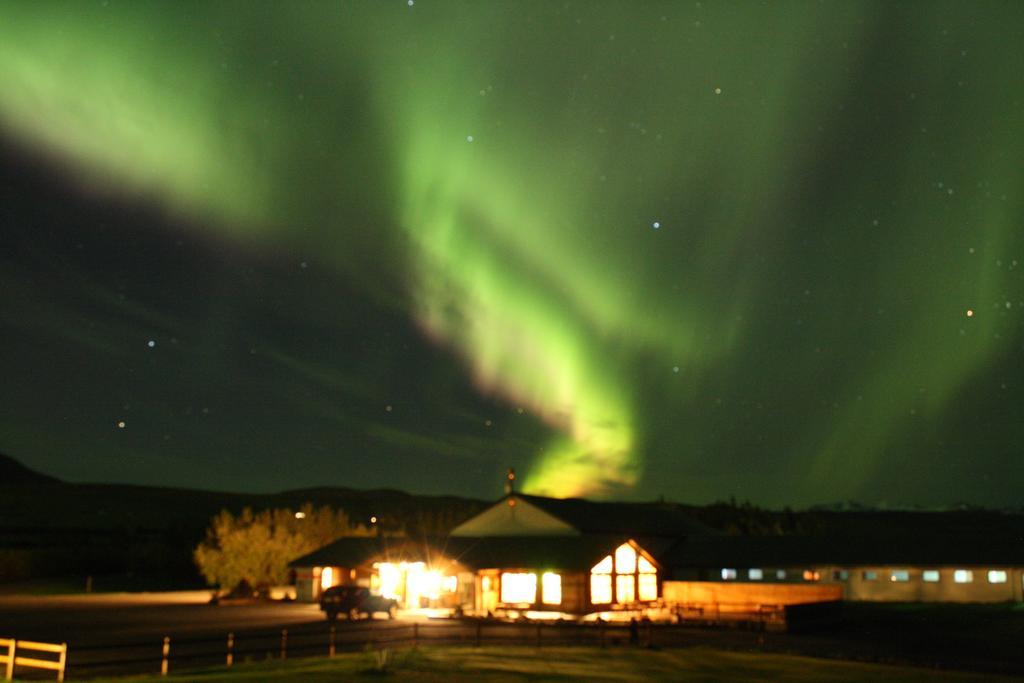 Hellisholar Guesthouse Hvolsvöllur Esterno foto